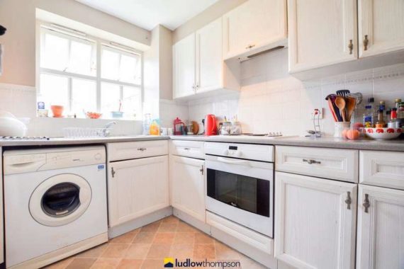 2 Bedroom Flat